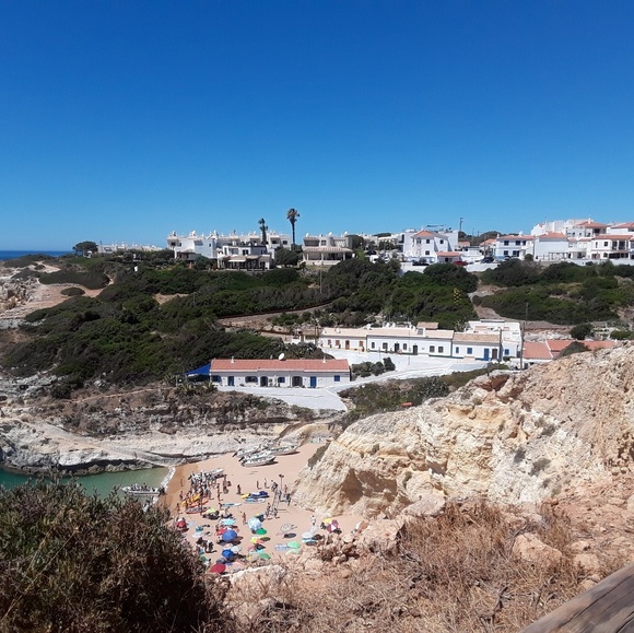 Meet your Posher, Iva - Picture 1 of 1